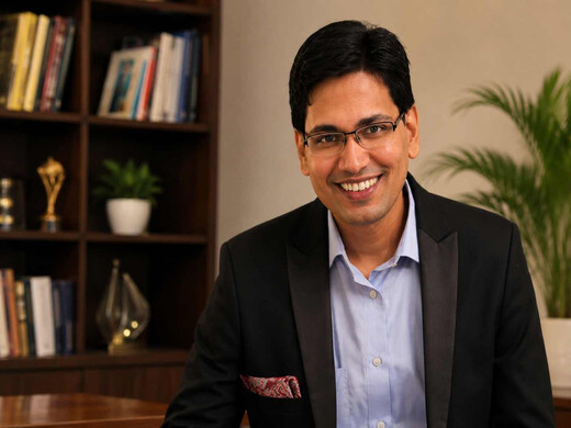 बिहार के टेंडर घोटाले में बड़ा एक्शन, ठेकेदार रिशु श्री गिरफ्तार